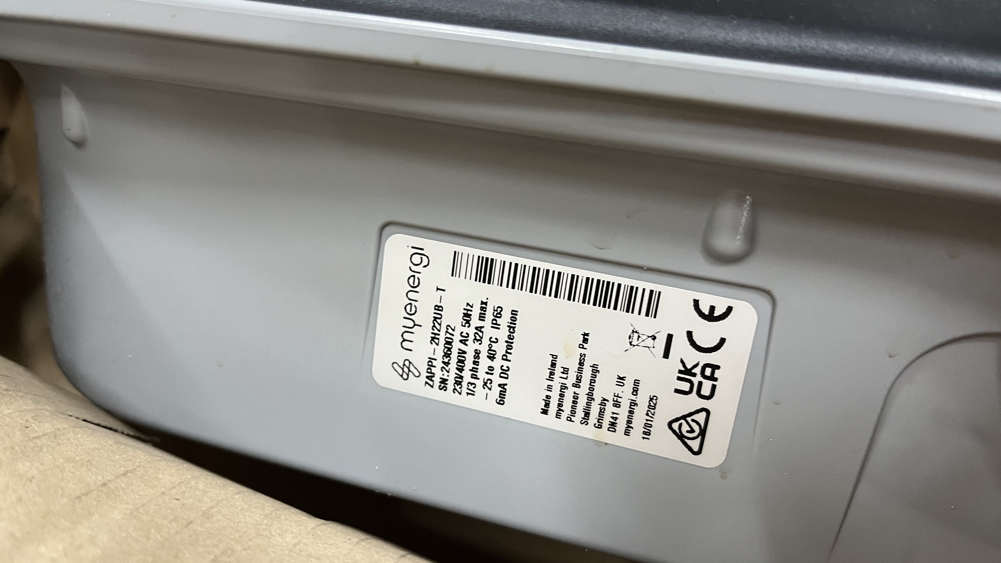 70 - Zappi V2.1 socket - nieuw - kras op scherm - Afbeelding 3