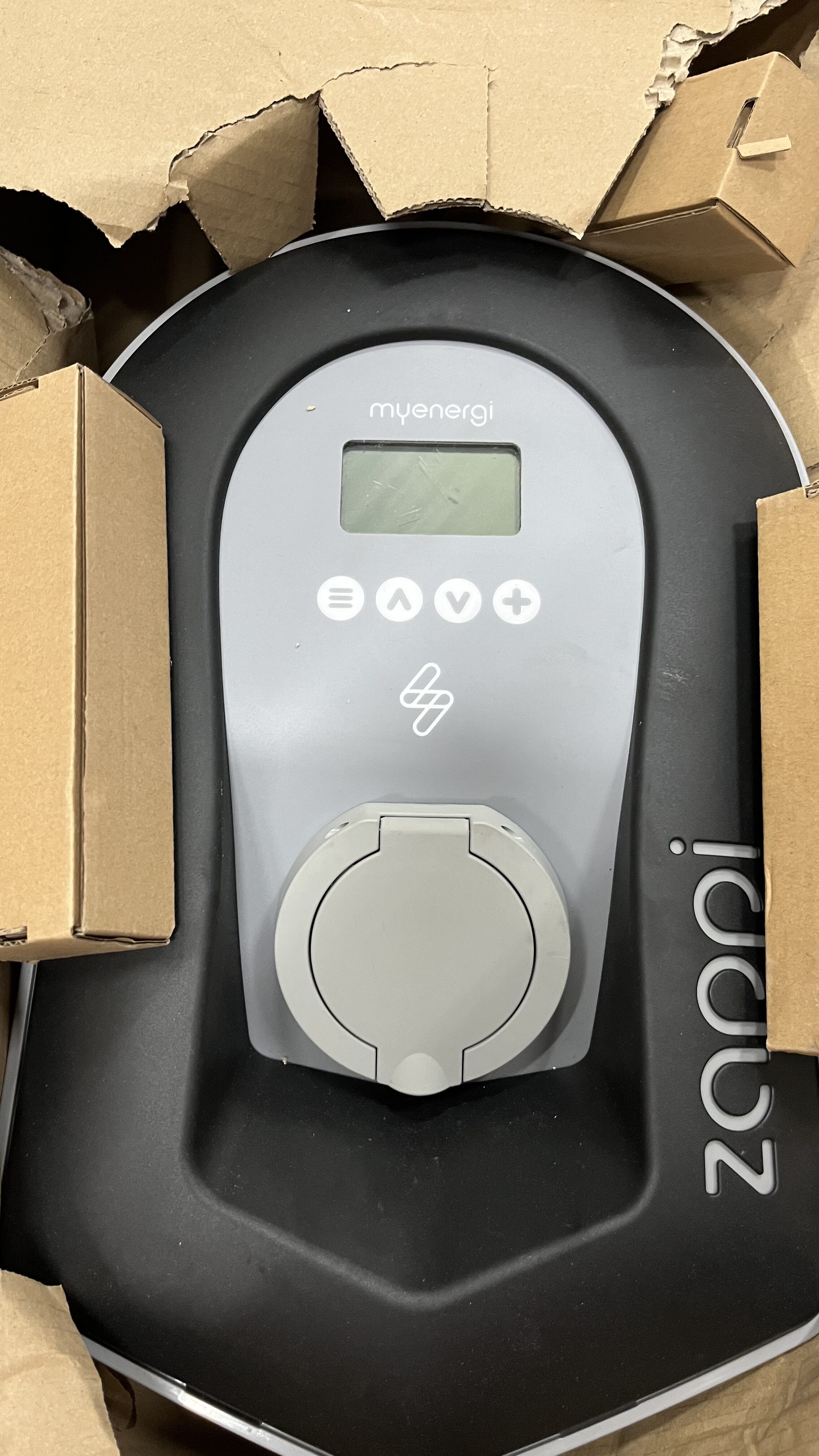 70 - Zappi V2.1 socket - nieuw - kras op scherm